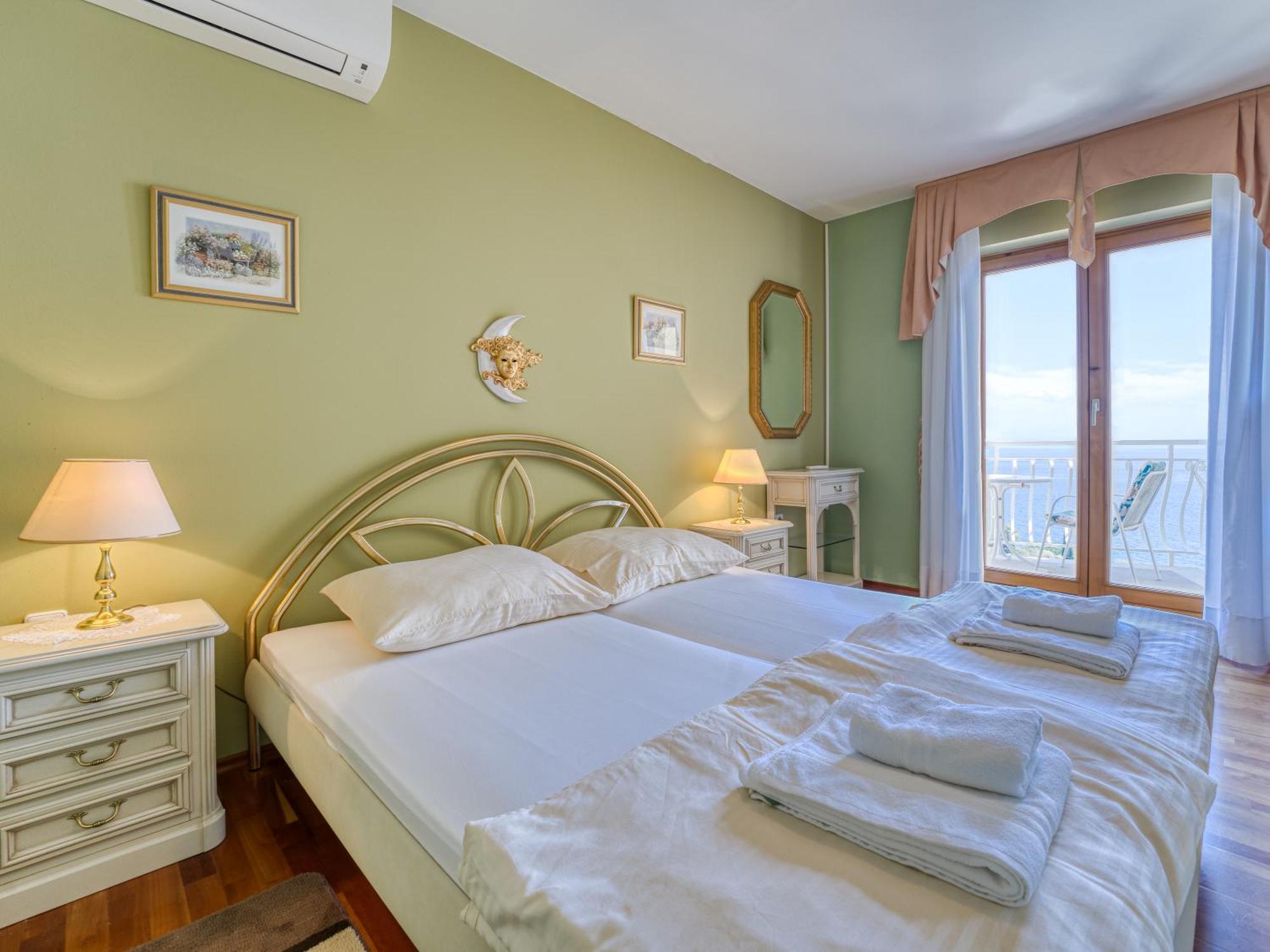 Villa Mona Lisa Lovran - Croatia Екстер'єр фото