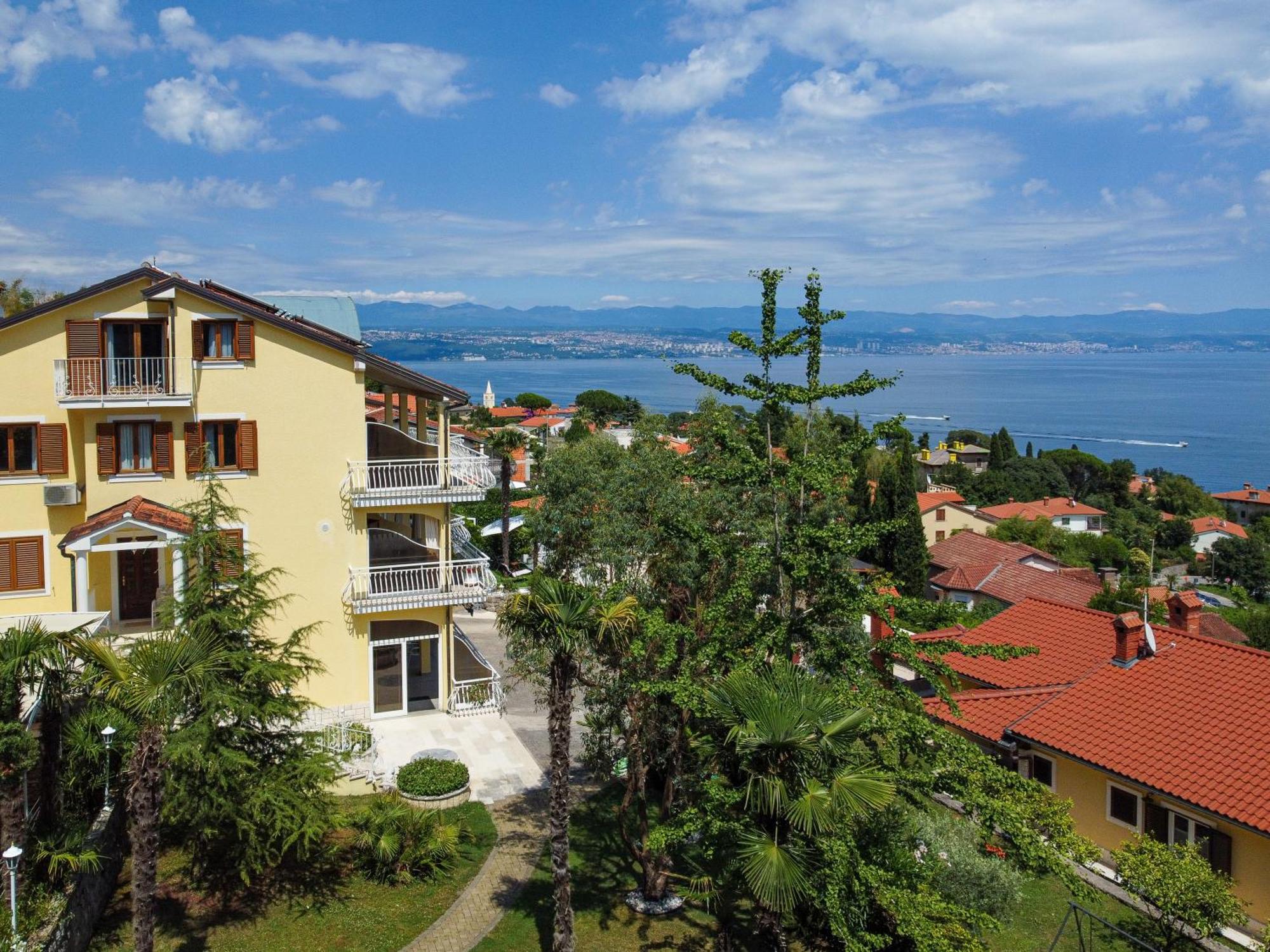 Villa Mona Lisa Lovran - Croatia Екстер'єр фото